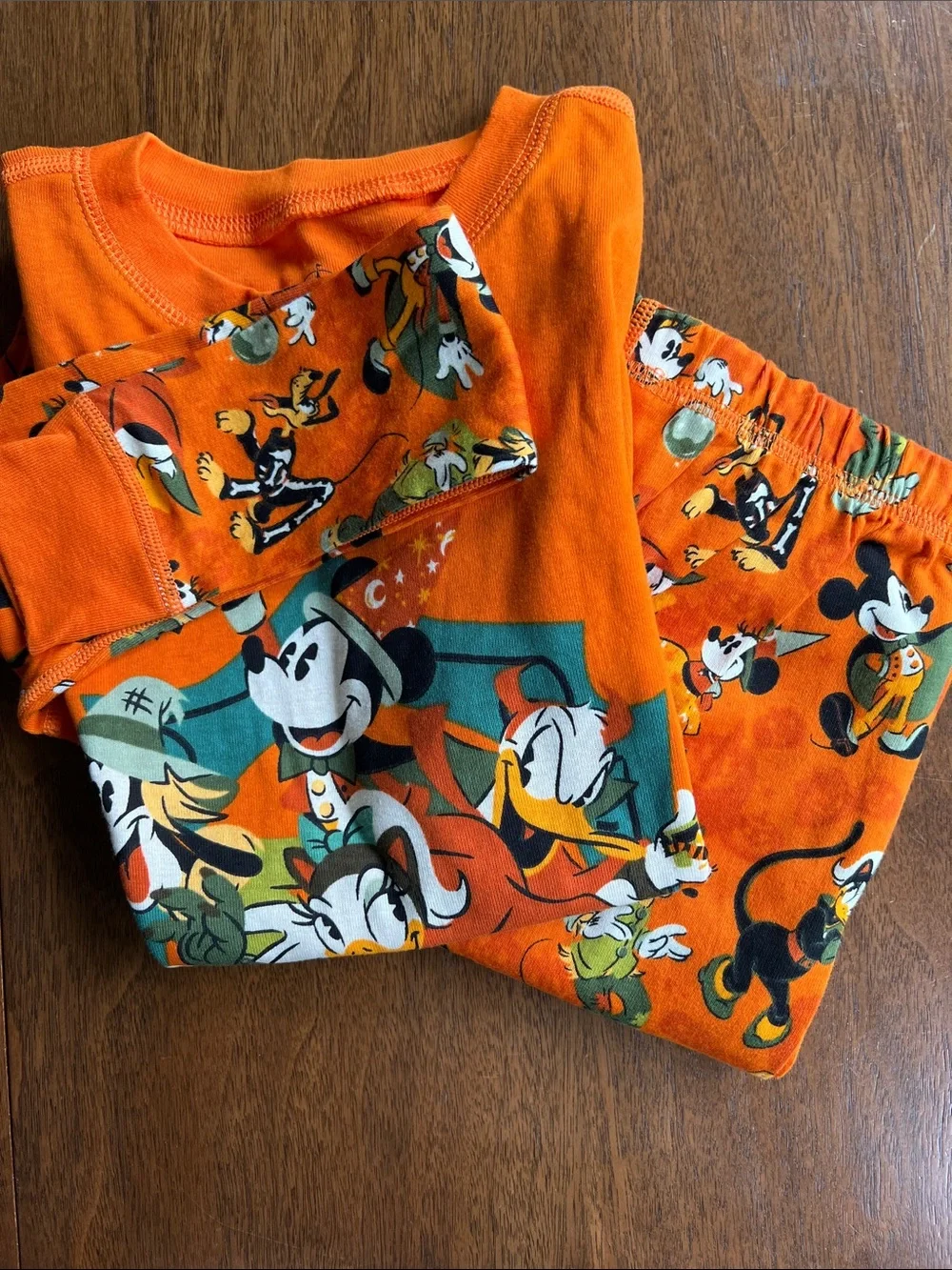 NWT Disney Orange fall pajamas